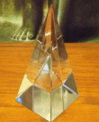 9” Glass Pyramids
